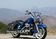 Harley-Davidson FLHRC Road King Classic